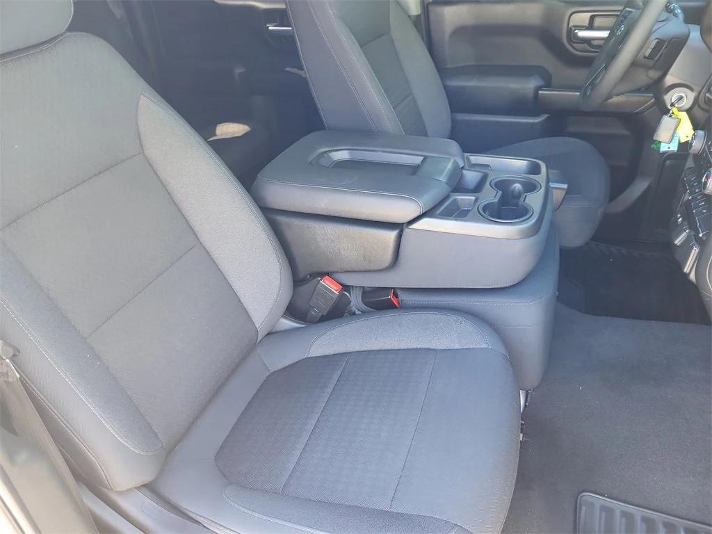 used 2022 Chevrolet Silverado 1500 car, priced at $38,997