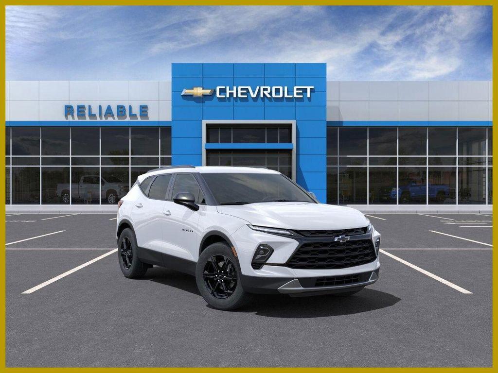 new 2025 Chevrolet Blazer car, priced at $37,520