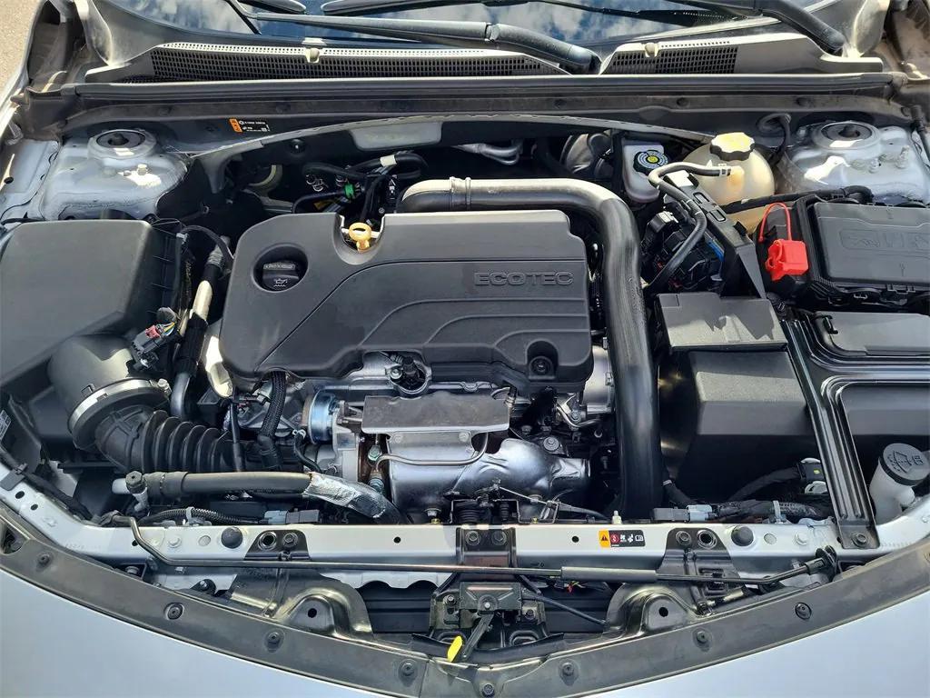 used 2021 Chevrolet Malibu car, priced at $19,999