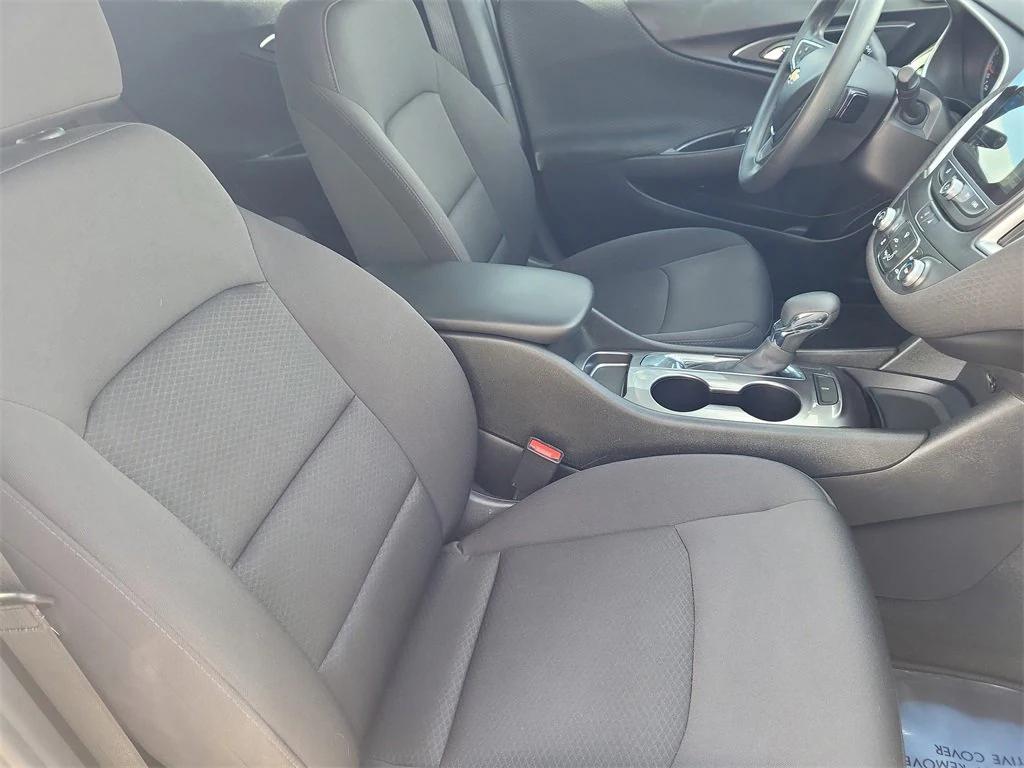 used 2021 Chevrolet Malibu car, priced at $19,999