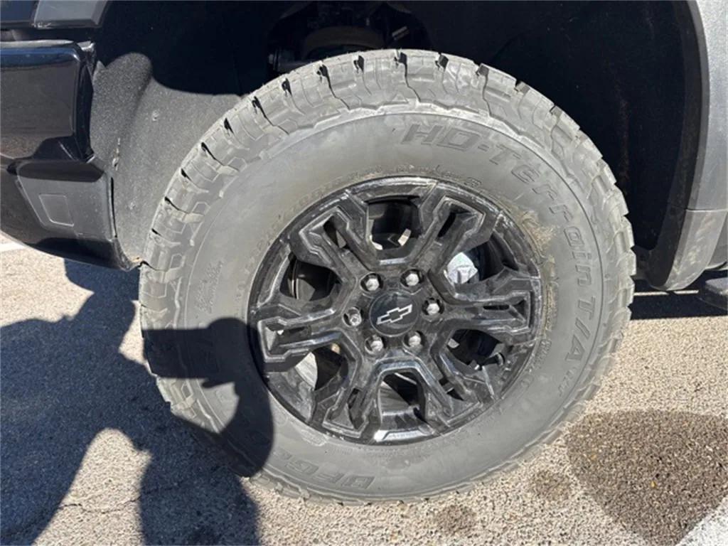 used 2023 Chevrolet Silverado 1500 car