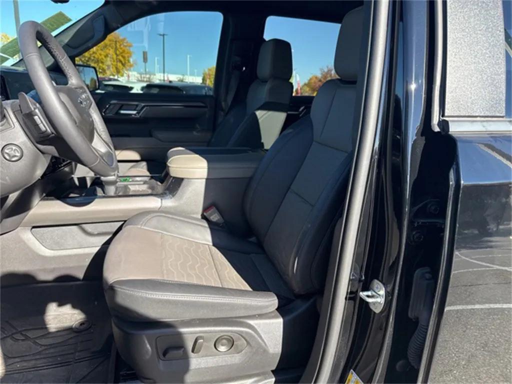 used 2023 Chevrolet Silverado 1500 car