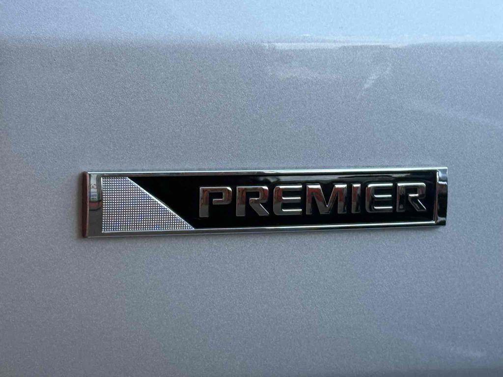 used 2018 Chevrolet Traverse car, priced at $20,987