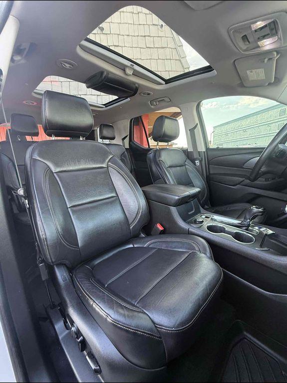 used 2018 Chevrolet Traverse car, priced at $20,987