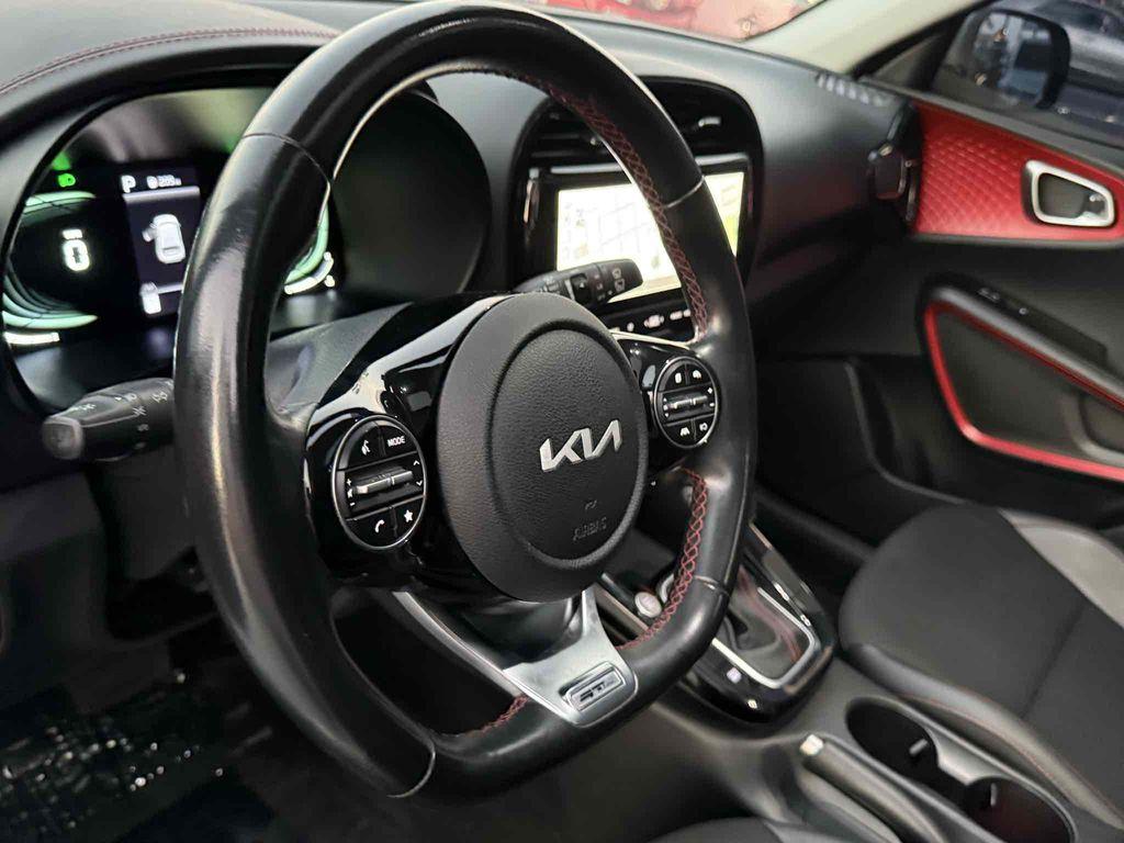 used 2023 Kia Soul car, priced at $17,987