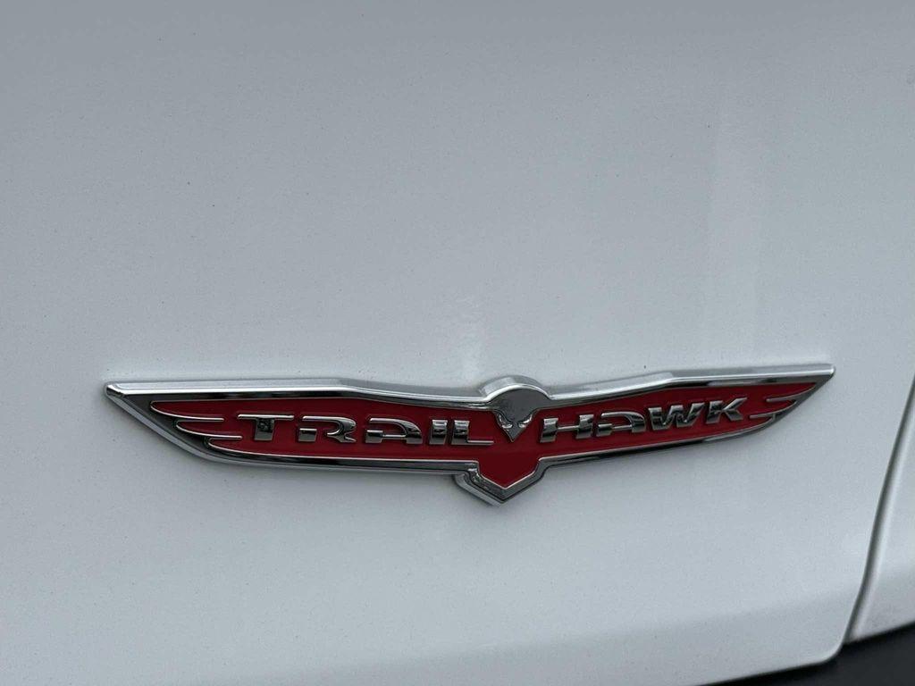used 2018 Jeep Cherokee car, priced at $16,987