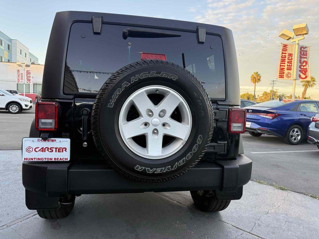 used 2015 Jeep Wrangler Unlimited car, priced at $19,987