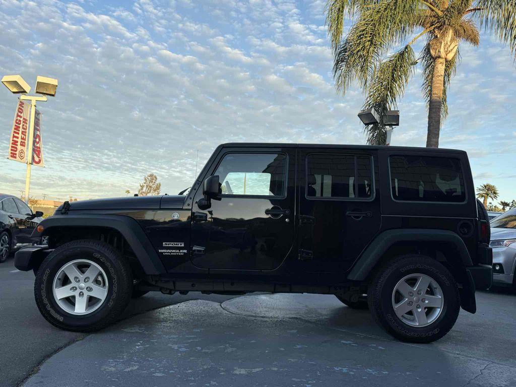 used 2015 Jeep Wrangler Unlimited car, priced at $19,987
