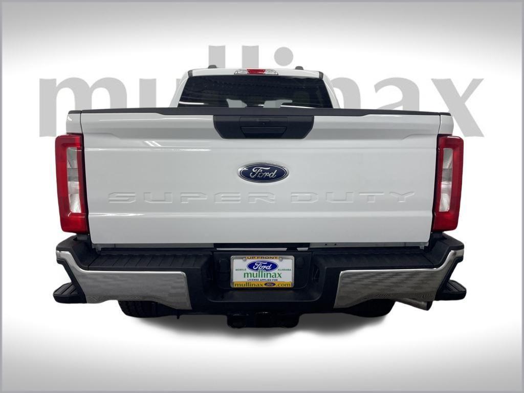 new 2025 Ford F-350 car, priced at $59,022