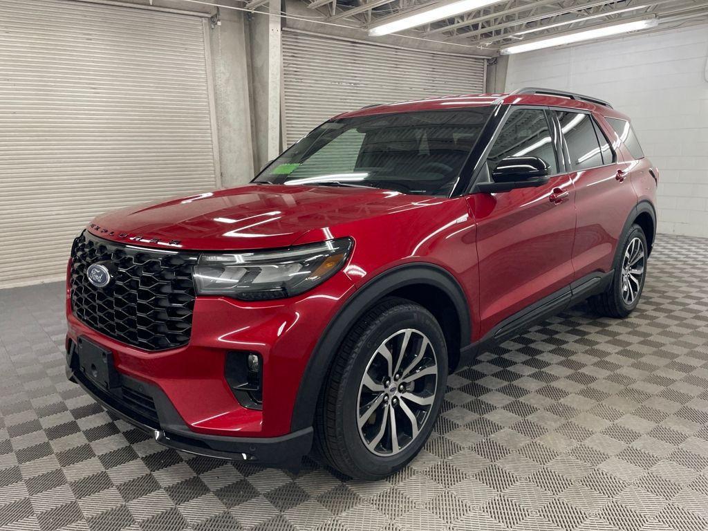 new 2025 Ford Explorer car, priced at $44,606