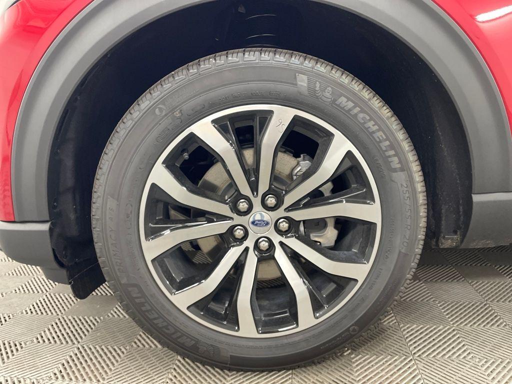 new 2025 Ford Explorer car, priced at $44,606
