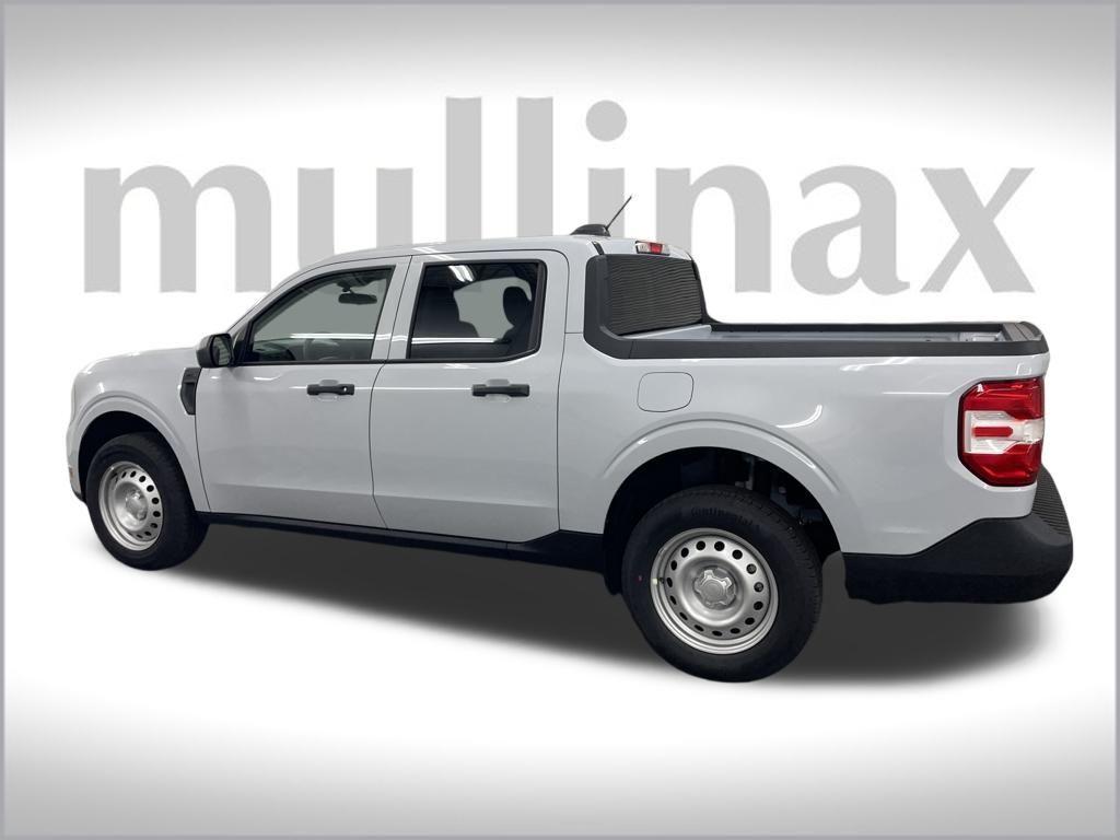 new 2025 Ford Maverick car, priced at $29,940