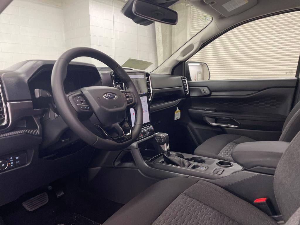 new 2025 Ford Ranger car, priced at $38,599