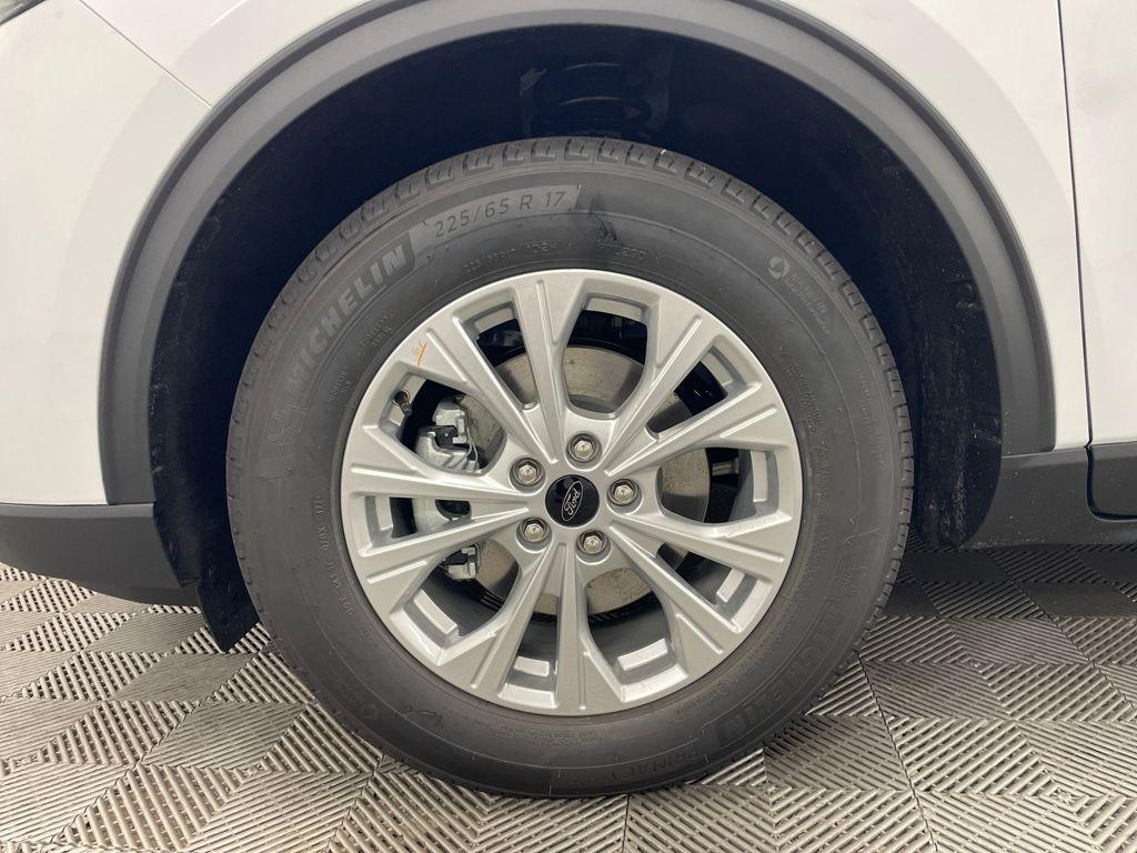 new 2026 Ford Escape car, priced at $31,551