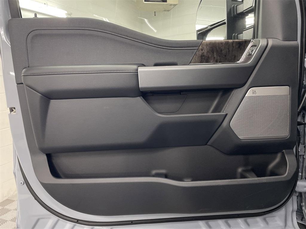 new 2025 Ford F-250 car, priced at $70,559
