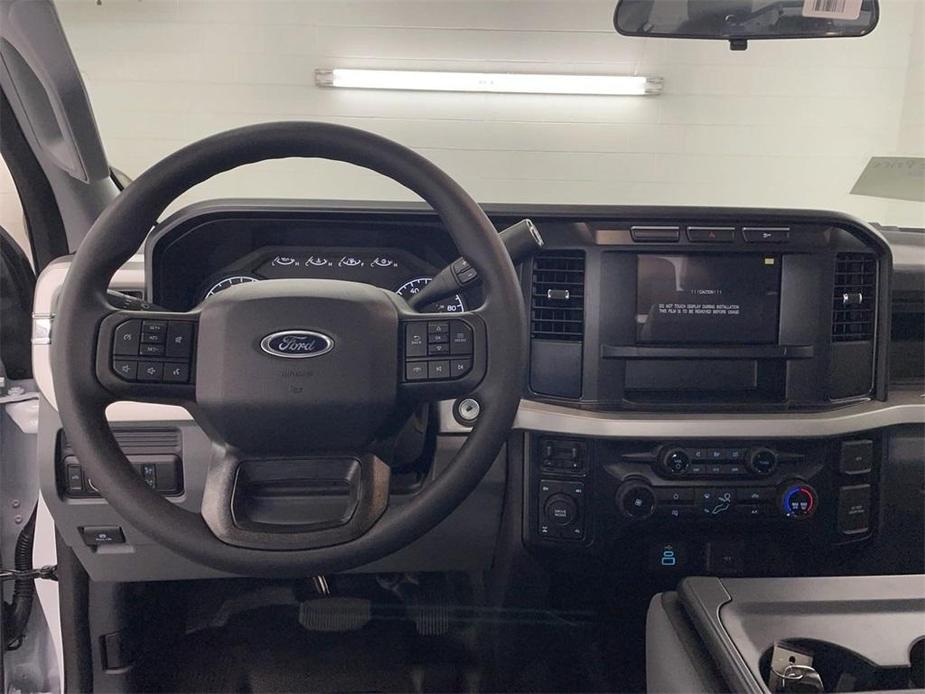 new 2024 Ford F-250 car, priced at $48,282