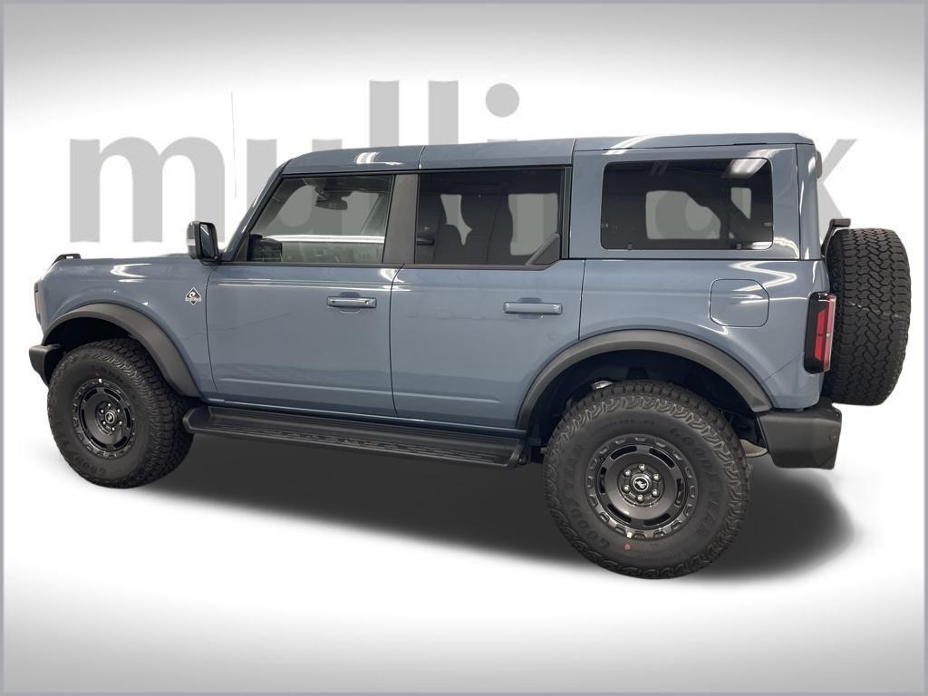 new 2025 Ford Bronco car, priced at $61,611