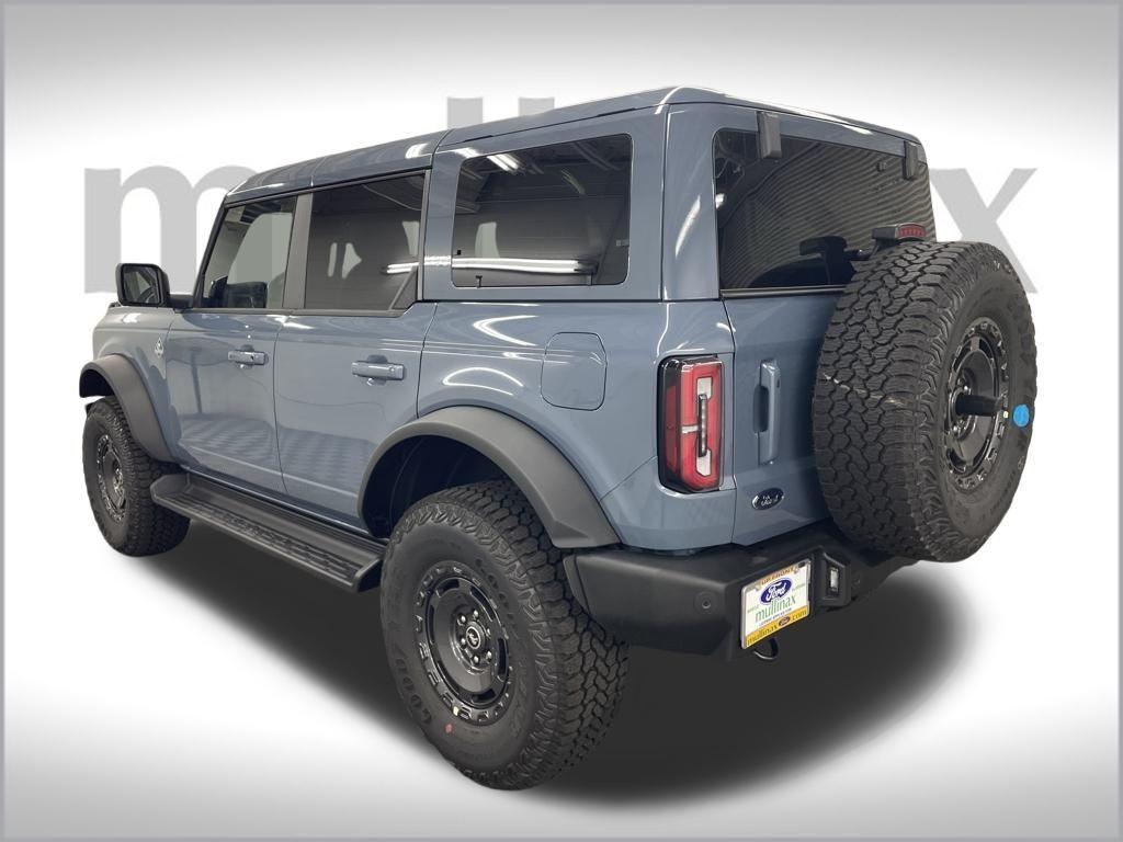 new 2025 Ford Bronco car, priced at $61,611