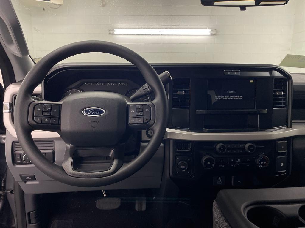 new 2025 Ford F-250 car, priced at $65,950