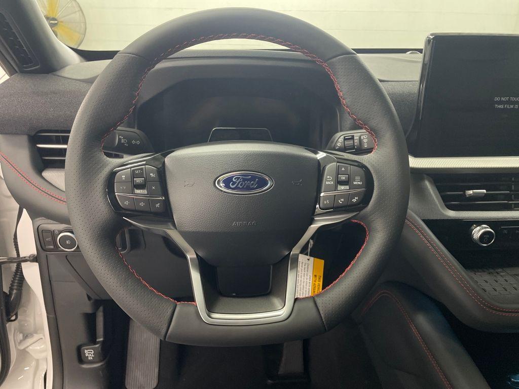 new 2025 Ford Explorer car, priced at $47,205
