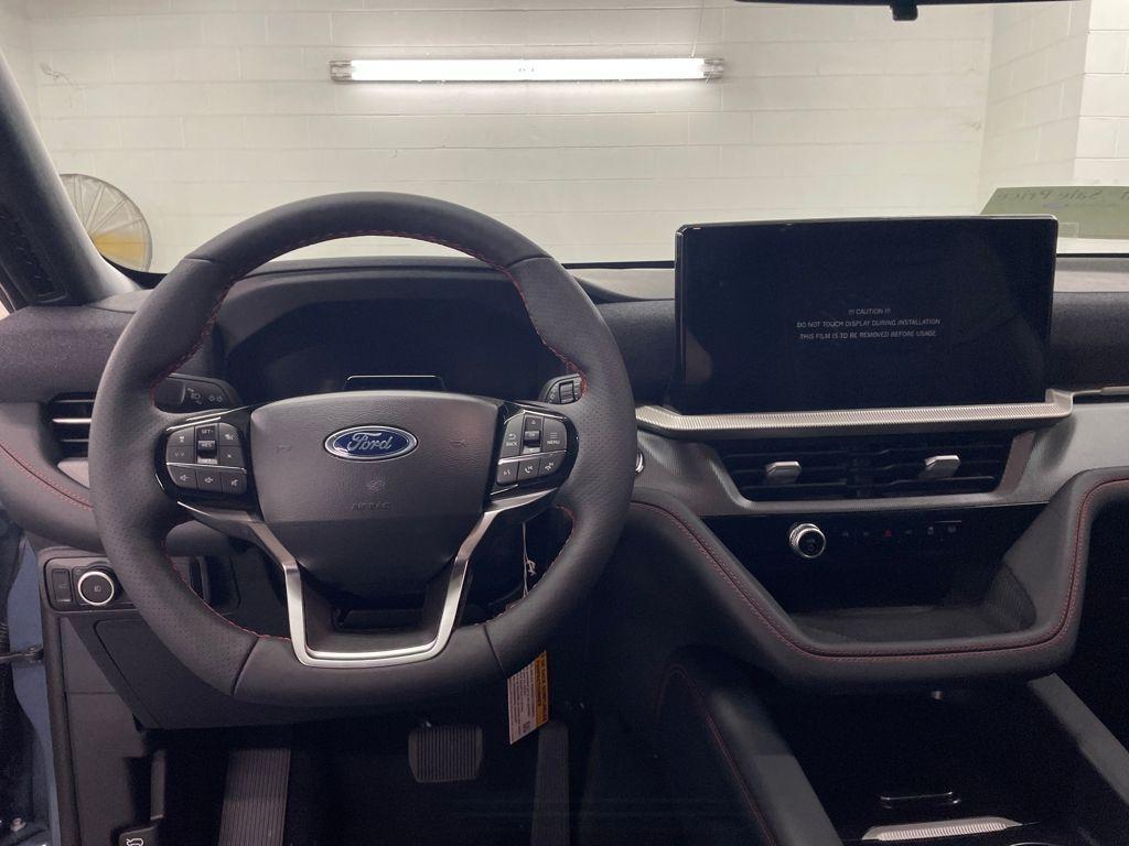 new 2025 Ford Explorer car, priced at $44,606