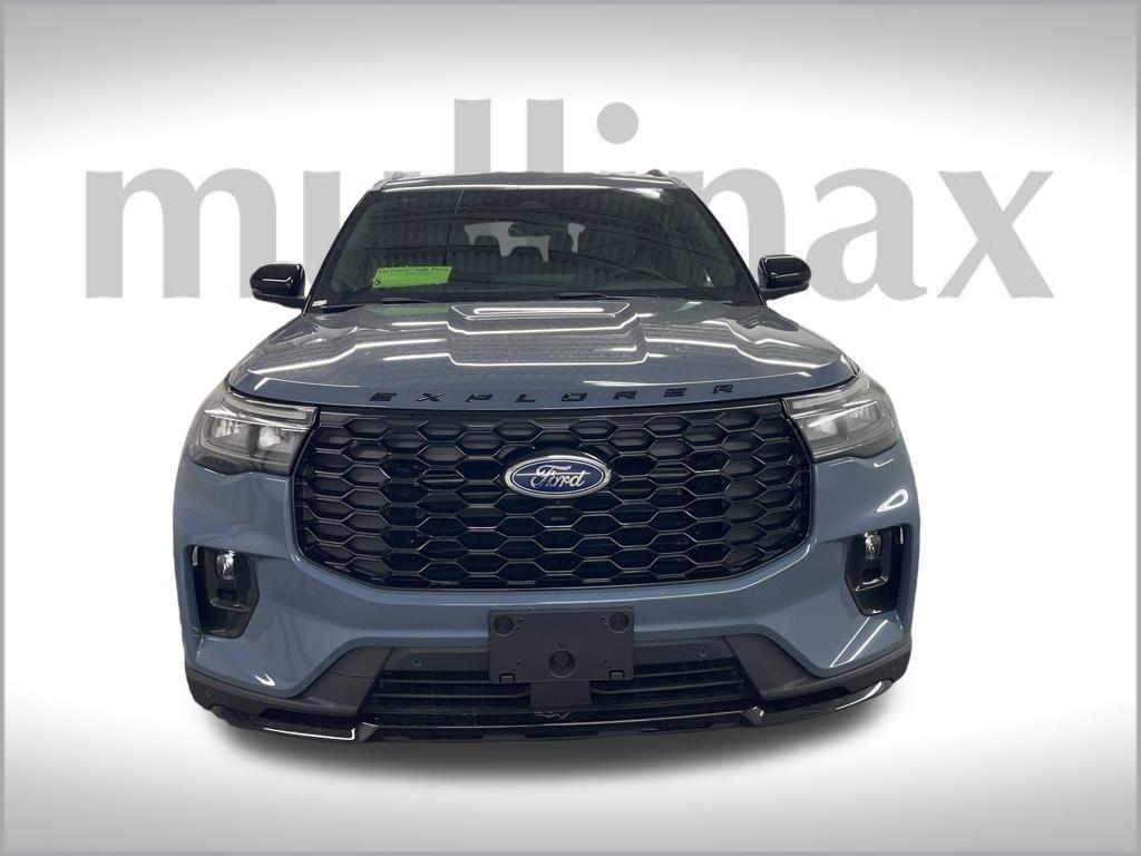 new 2025 Ford Explorer car, priced at $44,606