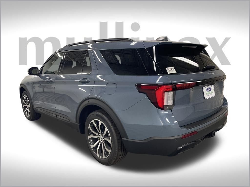 new 2025 Ford Explorer car, priced at $44,606