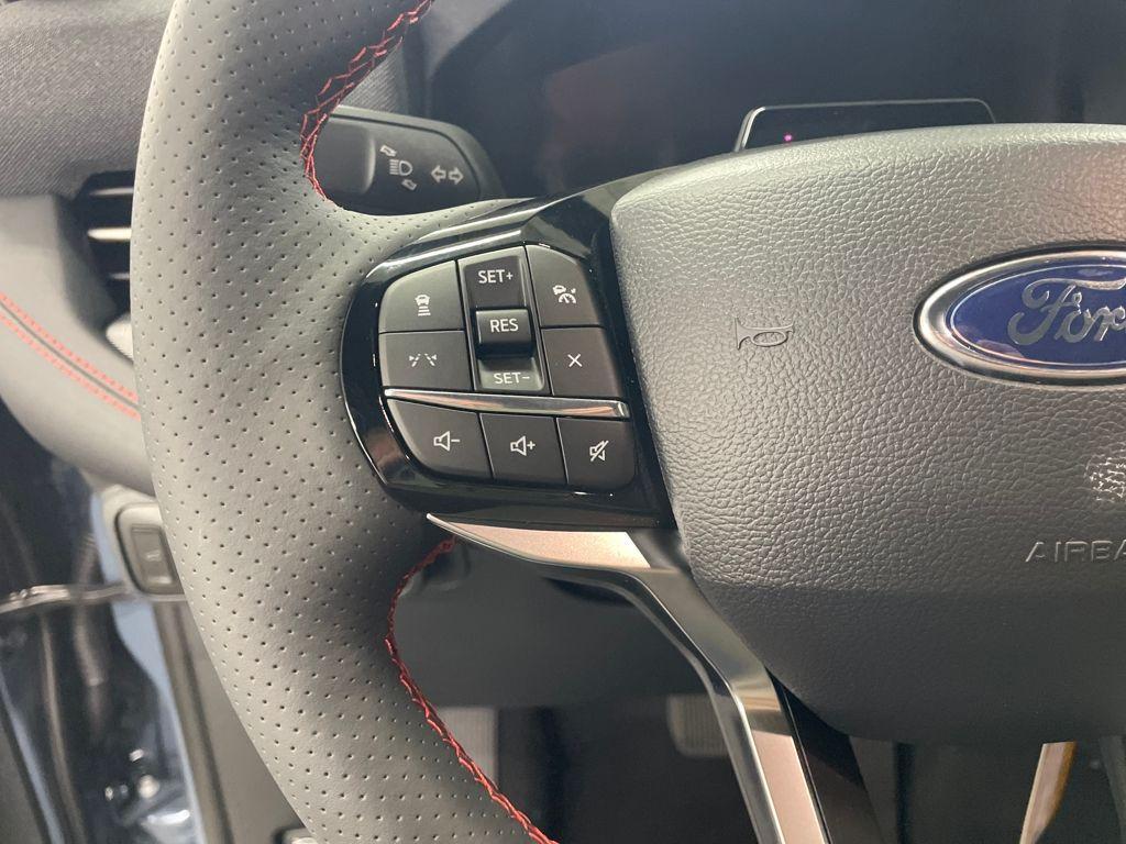 new 2025 Ford Explorer car, priced at $44,606