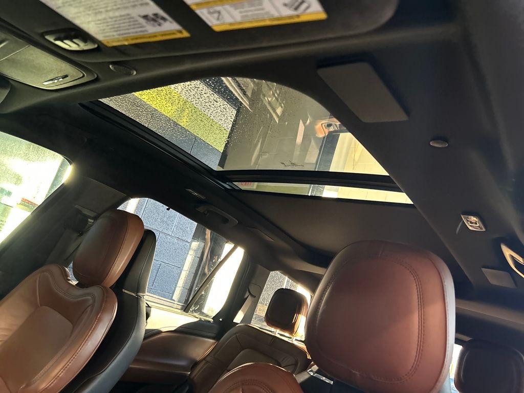 used 2020 Lincoln Aviator car, priced at $34,900