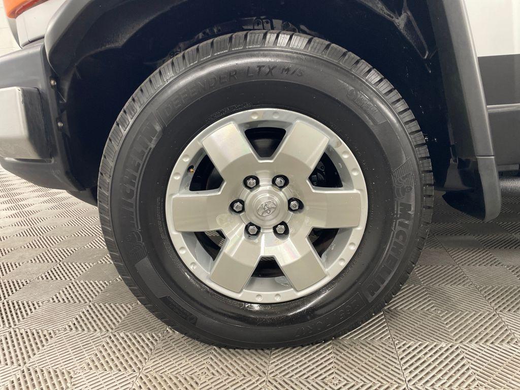 used 2007 Toyota FJ Cruiser car, priced at $19,500