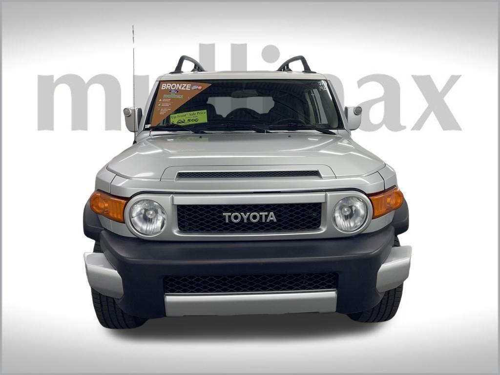 used 2007 Toyota FJ Cruiser car, priced at $19,500