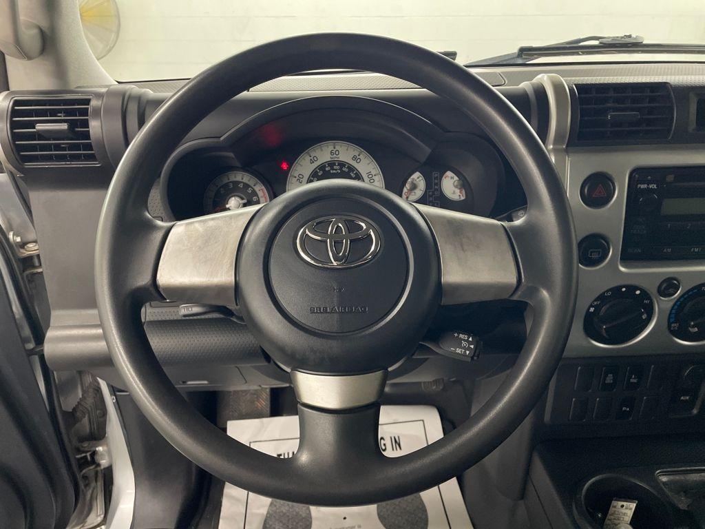 used 2007 Toyota FJ Cruiser car, priced at $19,500