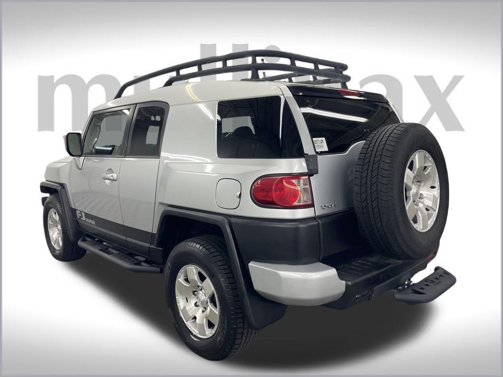 used 2007 Toyota FJ Cruiser car, priced at $19,500