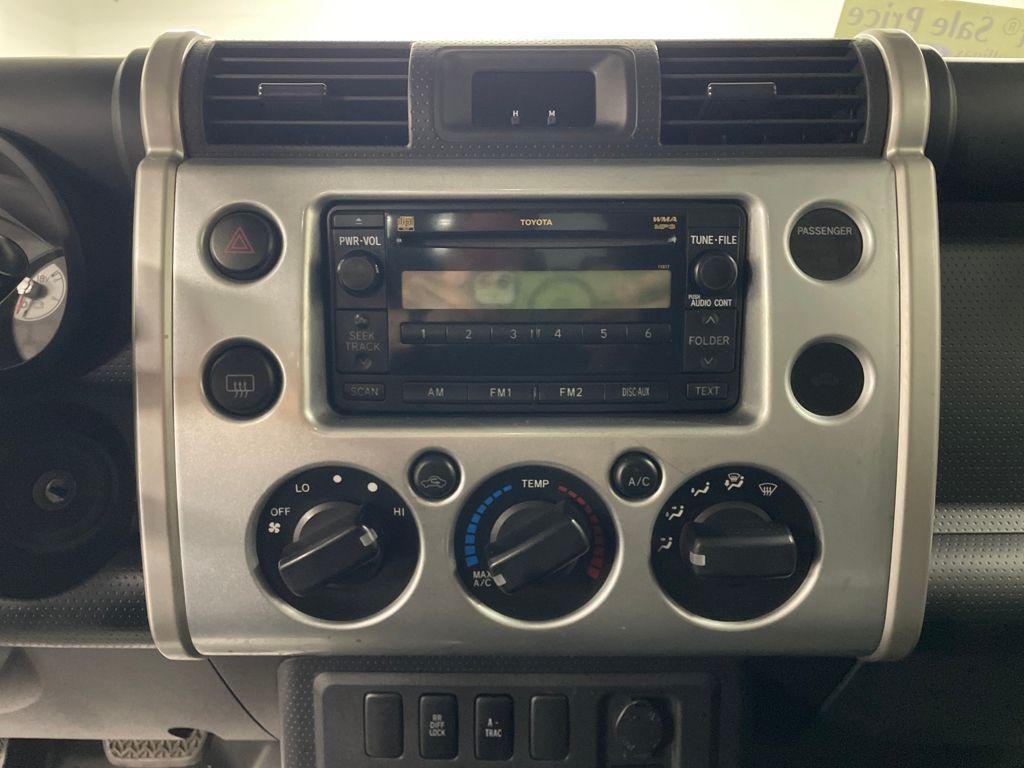 used 2007 Toyota FJ Cruiser car, priced at $19,500