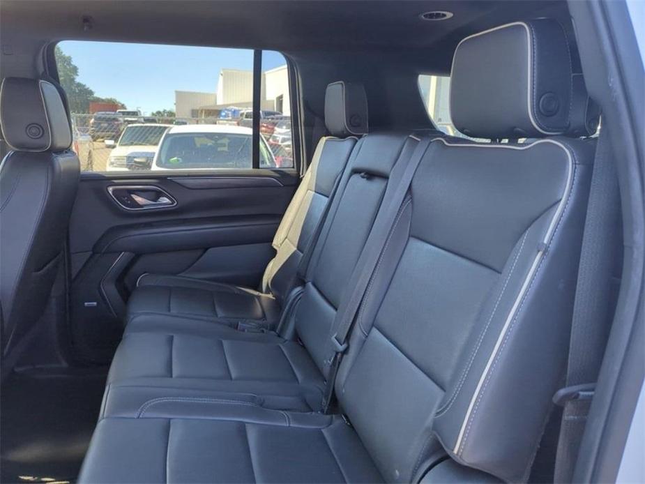 used 2022 GMC Yukon XL car, priced at $48,990