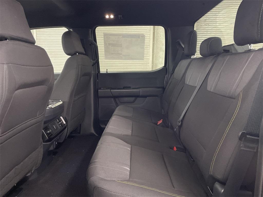 new 2025 Ford F-150 car, priced at $43,086