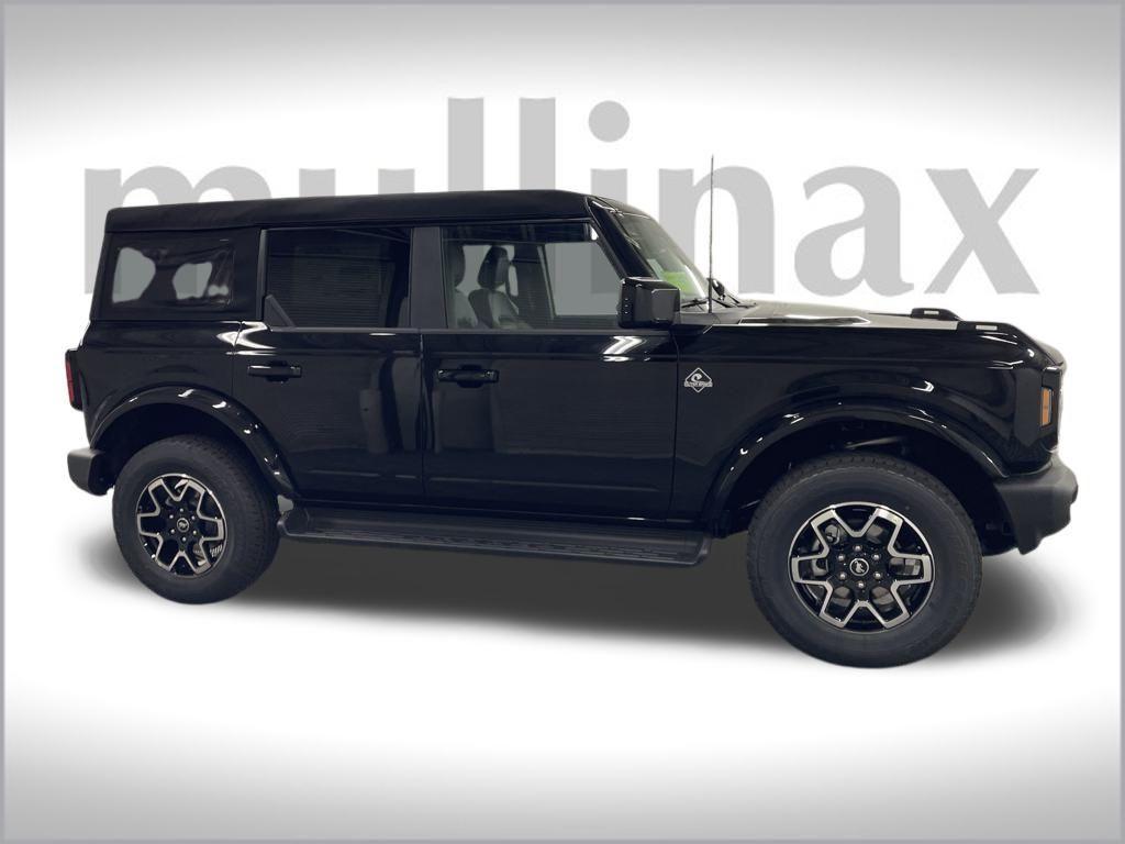 new 2025 Ford Bronco car, priced at $47,793