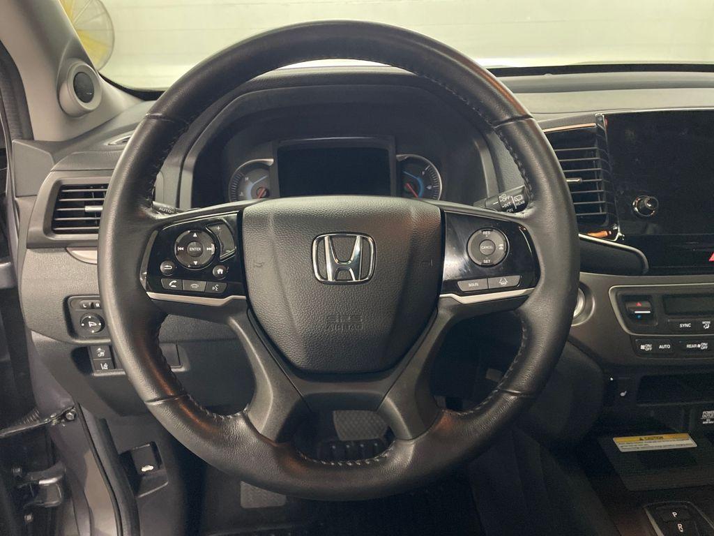 used 2022 Honda Pilot car, priced at $31,500