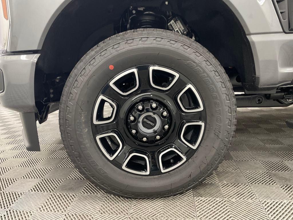 new 2025 Ford F-250 car, priced at $91,143