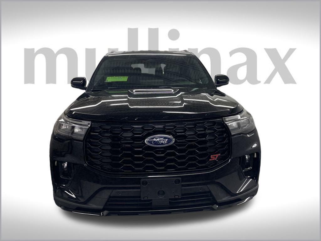 new 2025 Ford Explorer car, priced at $53,648