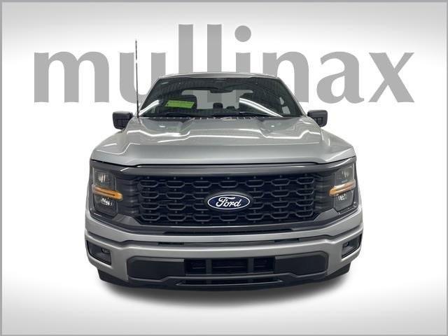 new 2024 Ford F-150 car, priced at $43,654