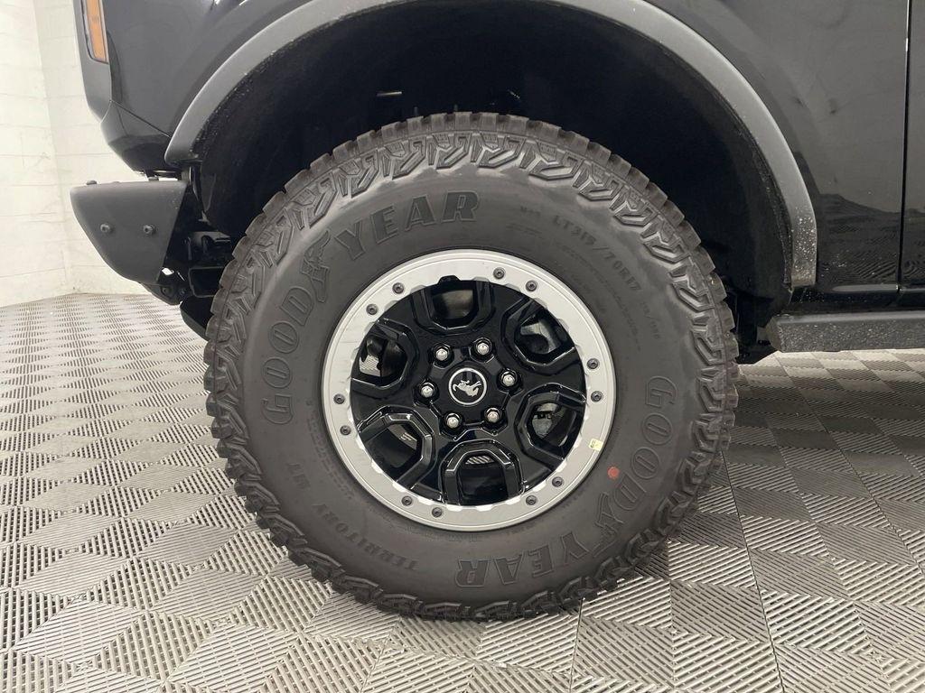 new 2024 Ford Bronco car, priced at $62,621