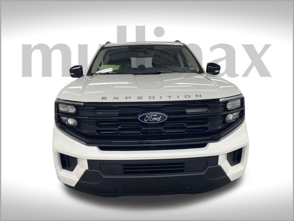 new 2025 Ford Expedition Max car, priced at $71,065