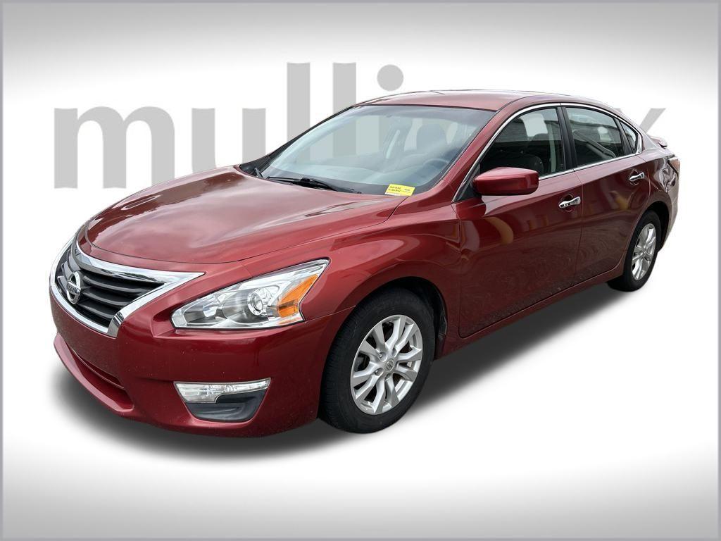 used 2014 Nissan Altima car, priced at $8,990