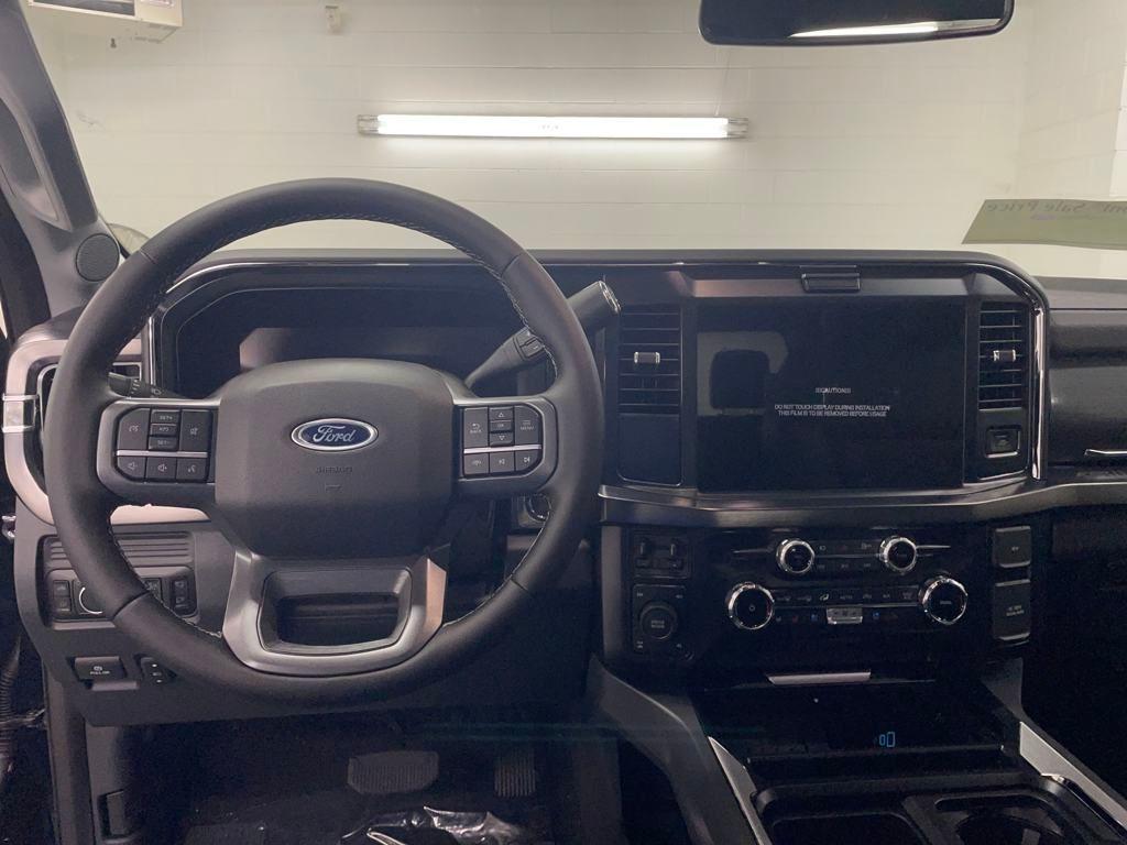 new 2025 Ford F-250 car, priced at $65,893