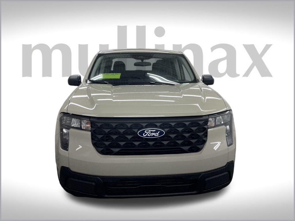 new 2025 Ford Maverick car, priced at $27,424