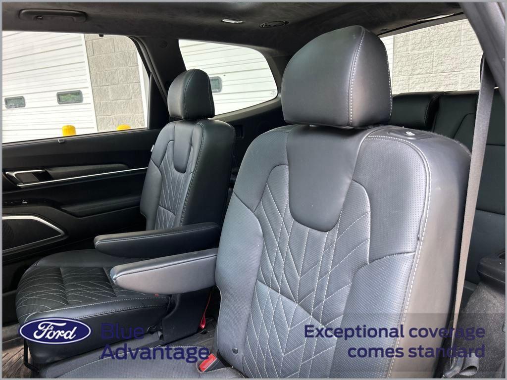 used 2024 Kia Telluride car, priced at $45,990