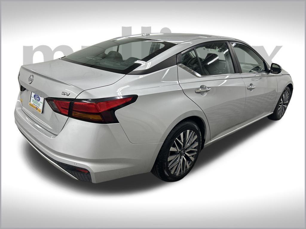 used 2023 Nissan Altima car, priced at $18,500