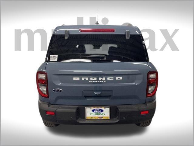 new 2025 Ford Bronco Sport car, priced at $31,145