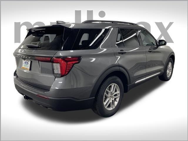 new 2025 Ford Explorer car, priced at $38,978